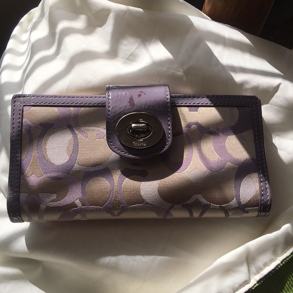 Coach wallet
